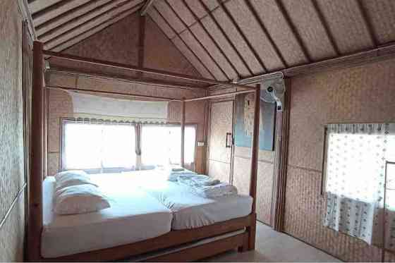 Suan Saek Saek Bamboo House (family room) San Pa Tong