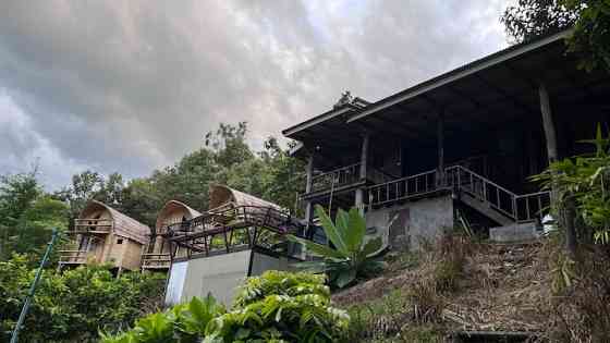 Wood House In Chakerpor Lamphun