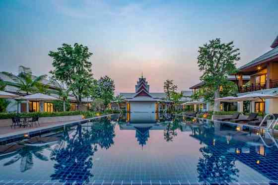 & 3 спальни с кроватью размера «queen-size» и балконом Chiang Mai Pool Resort Super Large Swimming P Hang Dong