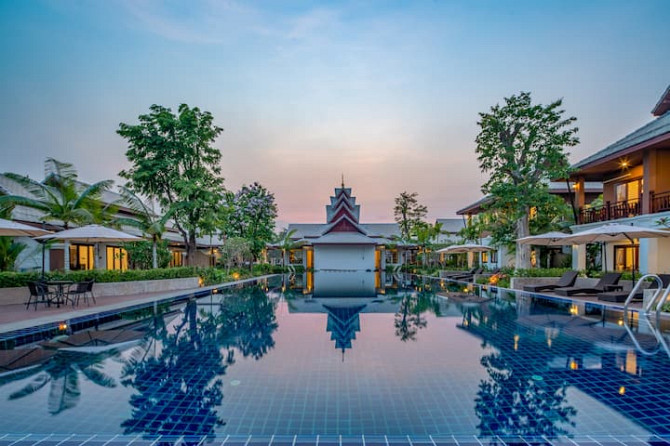 & 3 спальни с кроватью размера «queen-size» и балконом Chiang Mai Pool Resort Super Large Swimming P Hang Dong - изображение 6