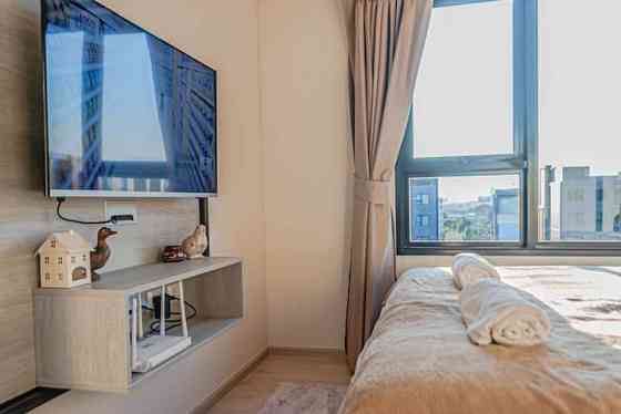 1BR Mountain/Pool View at Central festival mall. Чианг-Май