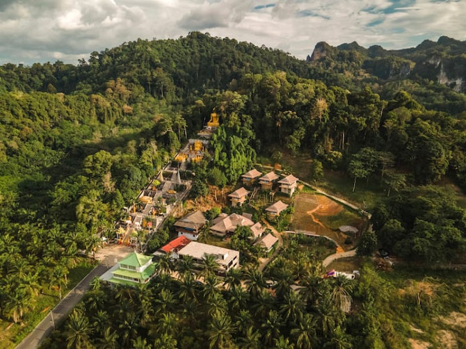 Джакузи с видом на горы Вилла в Ао-Нанге Krabi - photo 4