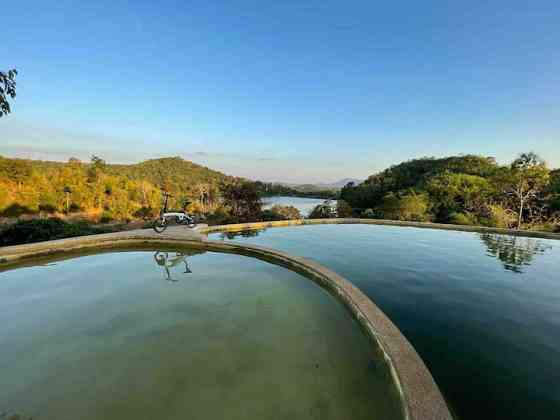 Дом у бассейна Lungalow, коттедж Lake Dragon Khao Yoi