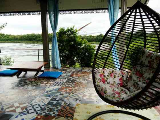 Жилье The Happiness Homestay in Bangyaphrak Samut Sakhon