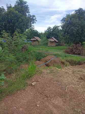 Бамбуковое бунгало в центре горы Ао. Uthai Thani