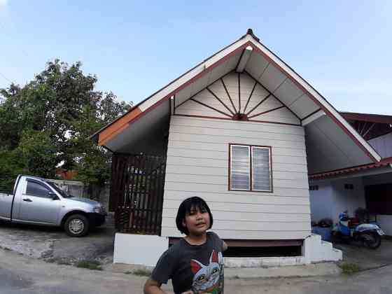 Большая придомовая территория, тихое Ubon Ratchathani