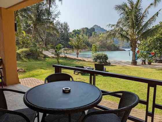 Вилла Half Moon Beach Villa Koh Chang Трат