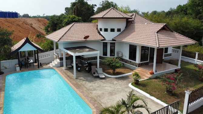 LuXuRy Large PrIvate Pool Villa Koh Chang Trat - photo 2