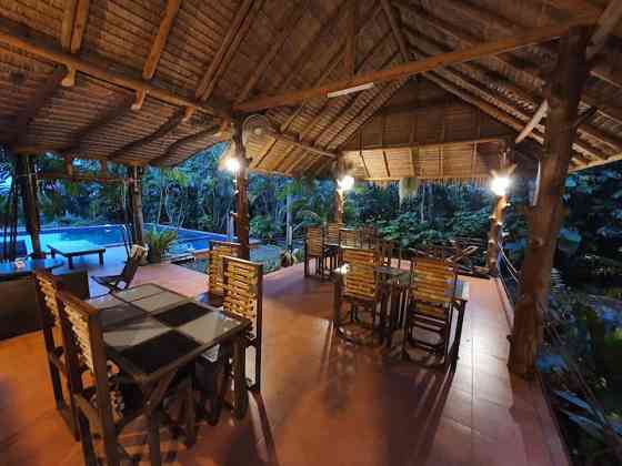 Bamboo Hideaway 1 Bungalow на 2 персоны с бассейном Трат