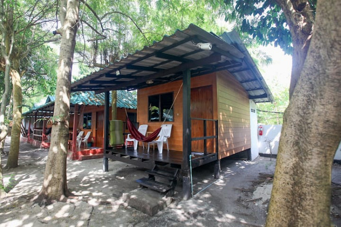 Деревянное бунгало 4 от Family Song Koh Lipe. Satun - photo 2