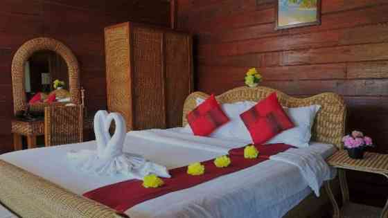 Koh Lipe Triple Room Hill Side Сатун