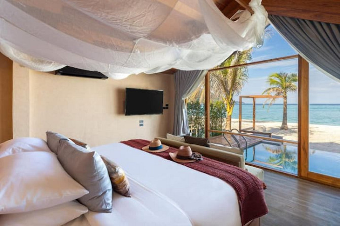 Вилла Sun Beachfront Pool Villa, 118 кв. м - Koh Lipe Сатун - изображение 1