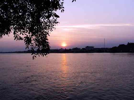 Уютный ретрит для двоих: ваш дом вдали от дома Samut Songkhram