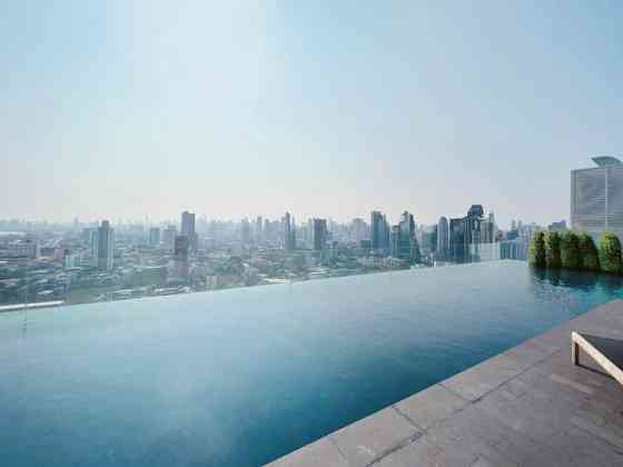 Sky Infinity Pool&Gym-2BR - BTS Ekamai 300m-H floor Phra Pradaeng