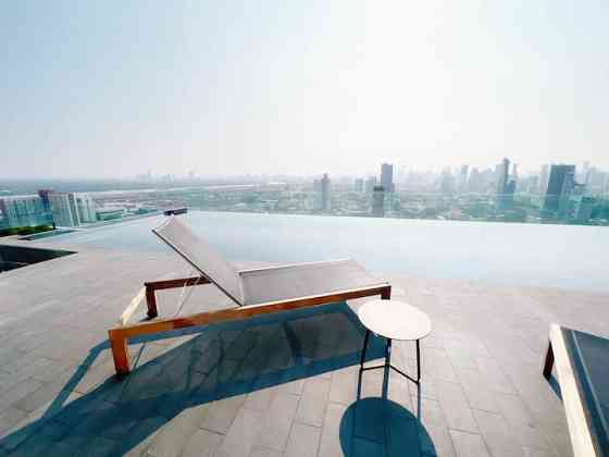 Sky Infinity Pool&Gym-2BR - BTS Ekamai 300m-H floor Phra Pradaeng