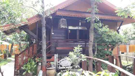 Fahsai Homestay  Wooden Thai style with DIY Coffee Phra Pradaeng