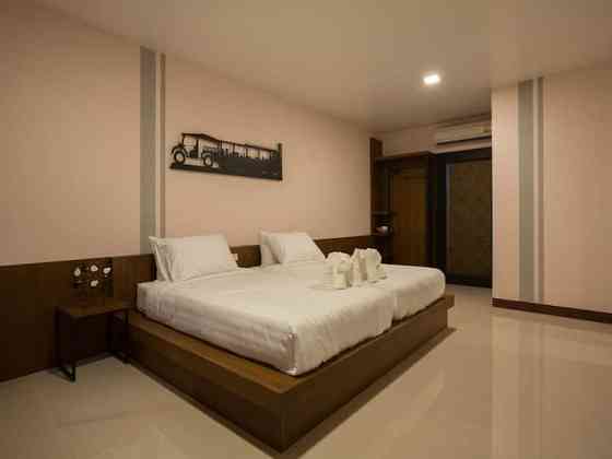 890 Room Only. iChapter CoLiving Suvarnabhum Hotel Bang Bo District