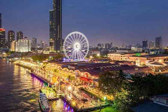 Asiatique Riverfront Center Icon Бангкок