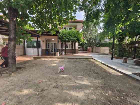 Центр исторического центра. Phra Nakhon Si Ayutthaya