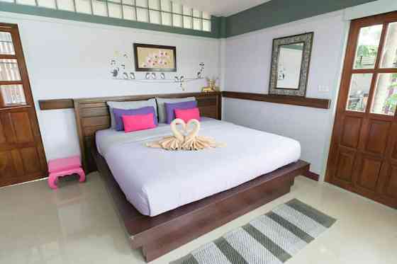 Kanecha 's Home Lampang (Water Front House) Лампанг