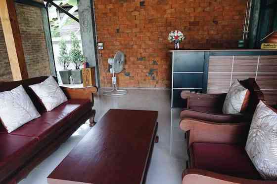 Tha Ma-O Bou-Teak homestay in Lampang old town Лампанг