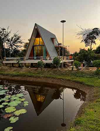 A-Frame Garden Grove Hideaway Phrae