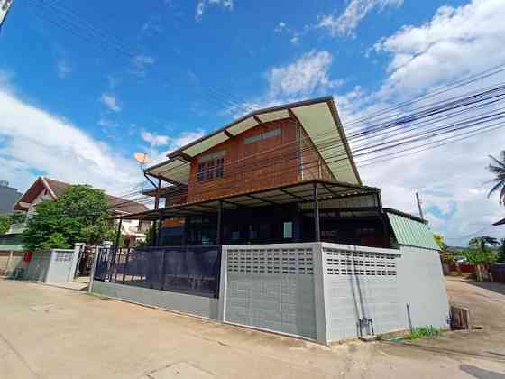 Just More Boutique Homestay Phrae (Хомдаун) Phrae