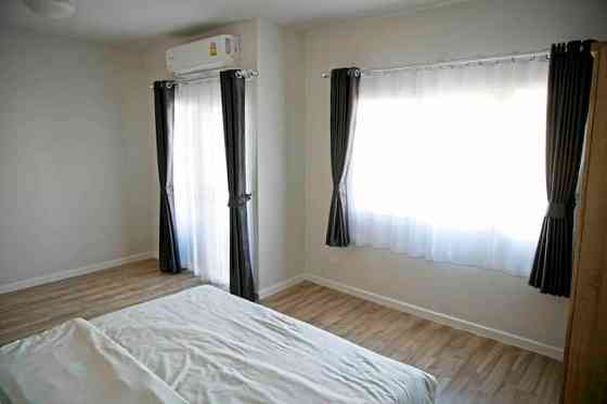 Nice room close to Central Plaza Shopping mall Пхитсанулок