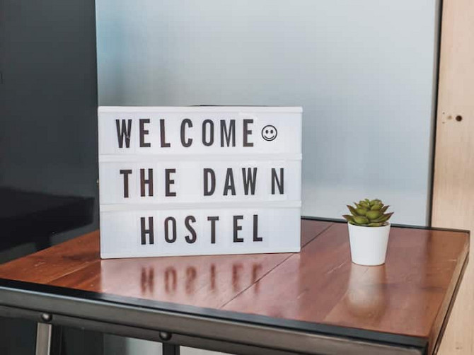 Хостел The Dawn Hostel в 10 минутах ходьбы от аэропорта DMK (3). Ban Bang Kadi Pathum Thani - изображение 4