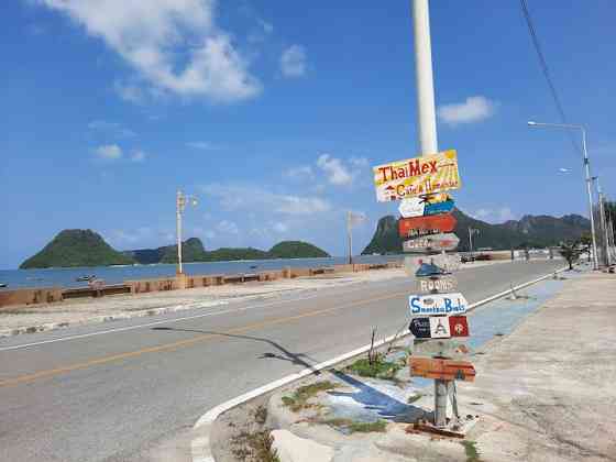 Комната в 3 минутах ходьбы от пляжа.(Только для взрослых) Prachuap Khiri Khan