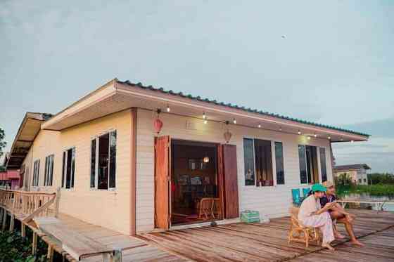 Baanong Homestay+Riverside+бесплатный Wi-Fi+завтрак Pak Phanang