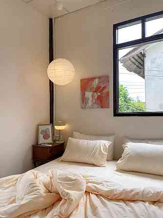 The Ordinary 8 - SuratThani Old Town - White Room Сураттхани