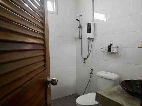 Комната Siri Guesthouse-upper Surat Thani