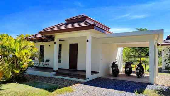 Bungalow de luxe en Isan. 1 лит с двуспальной кроватью / 1 sdb. Udon Thani