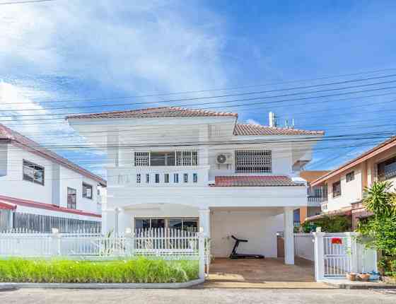 4BR Near HatYai Municipal Park 15 минут до Leegarden Hat Yai