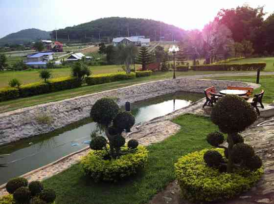 Baan Rai Prasak Muak Lek, Saraburi Lop Buri