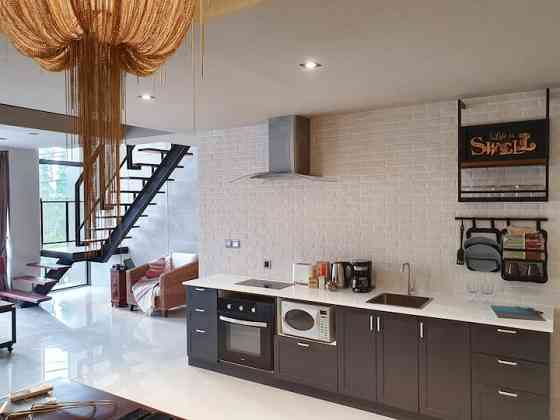 3BR-ICONIC DUPLEX-Phrakhanong BTS-漂亮的房子 Phra Pradaeng