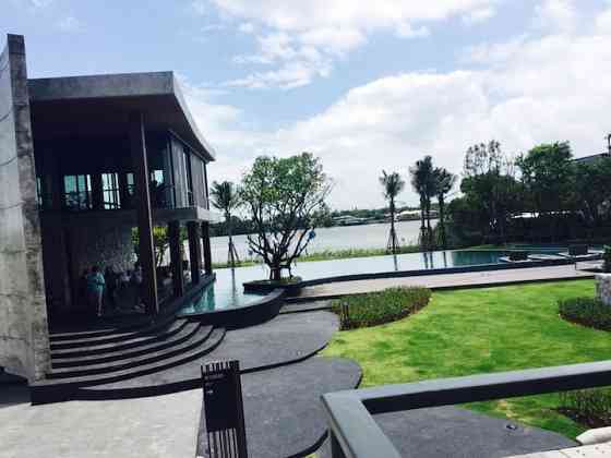 Кондоминиум Riverside, новый, чистый, спокойный, Wi-Fi, кухня. Phra Pradaeng