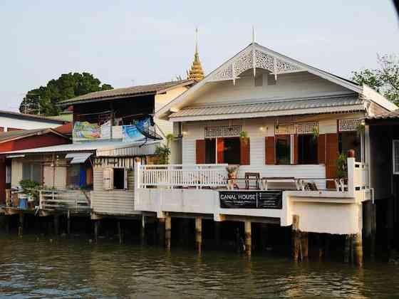 Canal House Bangkok - дом целиком на канале Мон. Bangkok