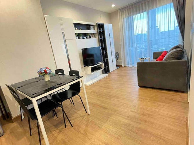 Недавно отремонтированный 1BR у реки, недалеко от ИКОНЫ СИАМА Bangkok - photo 4