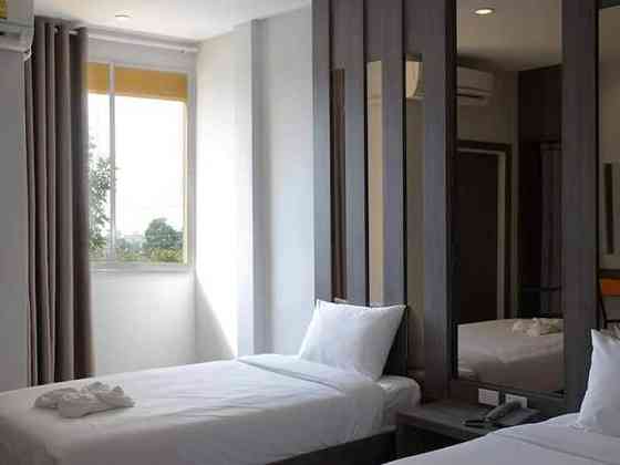 Отель Buriram Thailand Hotel 2 Sgl Beds/ 2A/ 1K 0-8y.o. Бурирам