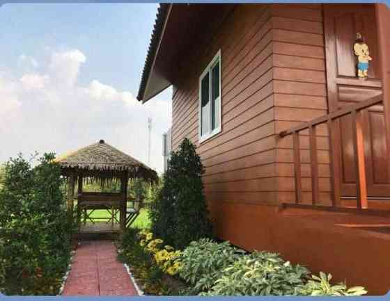 Prakan Lopburi Resort
Panrasgsa Resort Lupburi Lop Buri