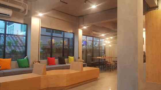 Хостел Saya Loft Lopburi Lop Buri