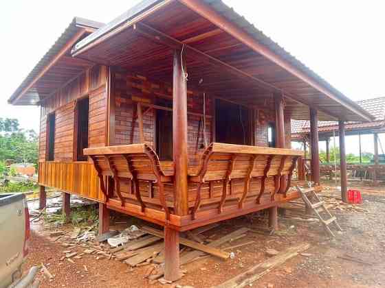 Love Life village homestay. Phon Charoen