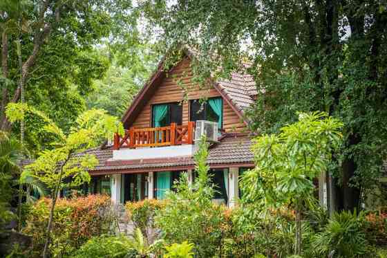 Khao Yai Log House Pak Chong