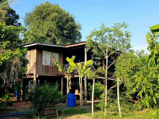 Дом с проживанием в семье Baanthonglang (บ้าน ทองหลาง โฮม สเตย์) Nakhon Nayok