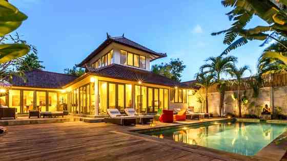 Роскошная вилла Kudeta Beach & Heart Seminyak (400 м) Kuta