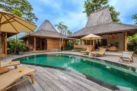 Wooden Lavish Joglo 4BR at Canggu 's Tranquillity Denpasar