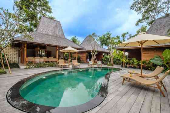 Wooden Lavish Joglo 4BR at Canggu 's Tranquillity Denpasar