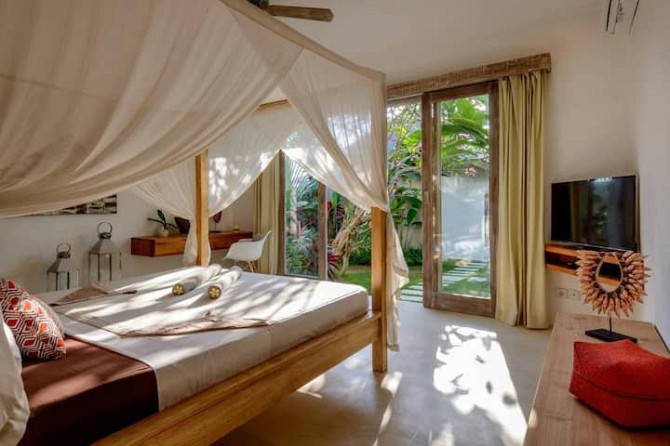 Villa Bodhikulture - Huge Tropical Villa in Canggu Denpasar - photo 3